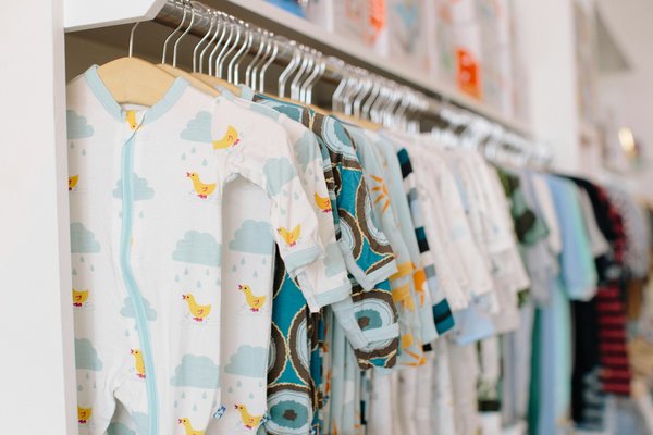How Can UK Eco-Friendly Fashion Brands Benefit from Retail Pop-Ups?